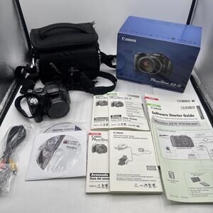 Canon PowerShot S3IS 6.0MP 12x Zoom Flip Screen Digital Camera W/Box & Software